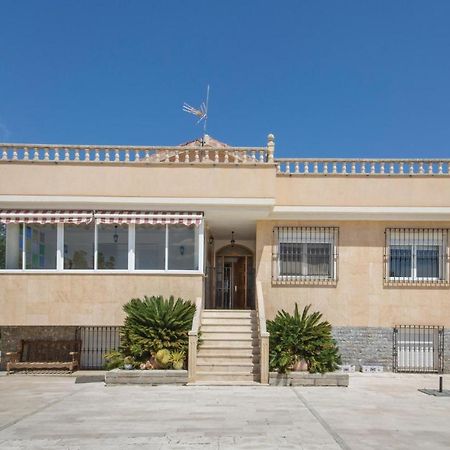Awesome Home In Caravaca With Kitchen カラバカ・デ・ラ・クルス エクステリア 写真