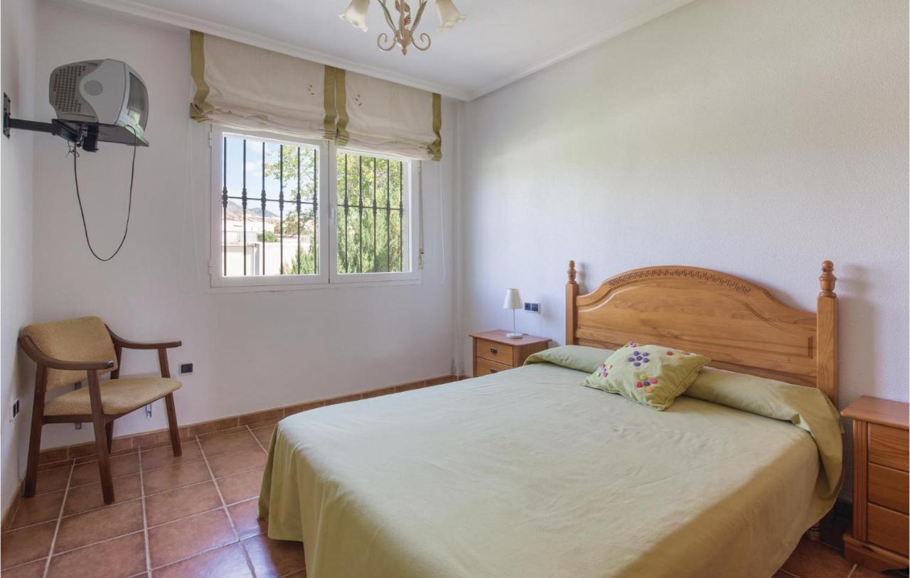 Awesome Home In Caravaca With Kitchen カラバカ・デ・ラ・クルス エクステリア 写真