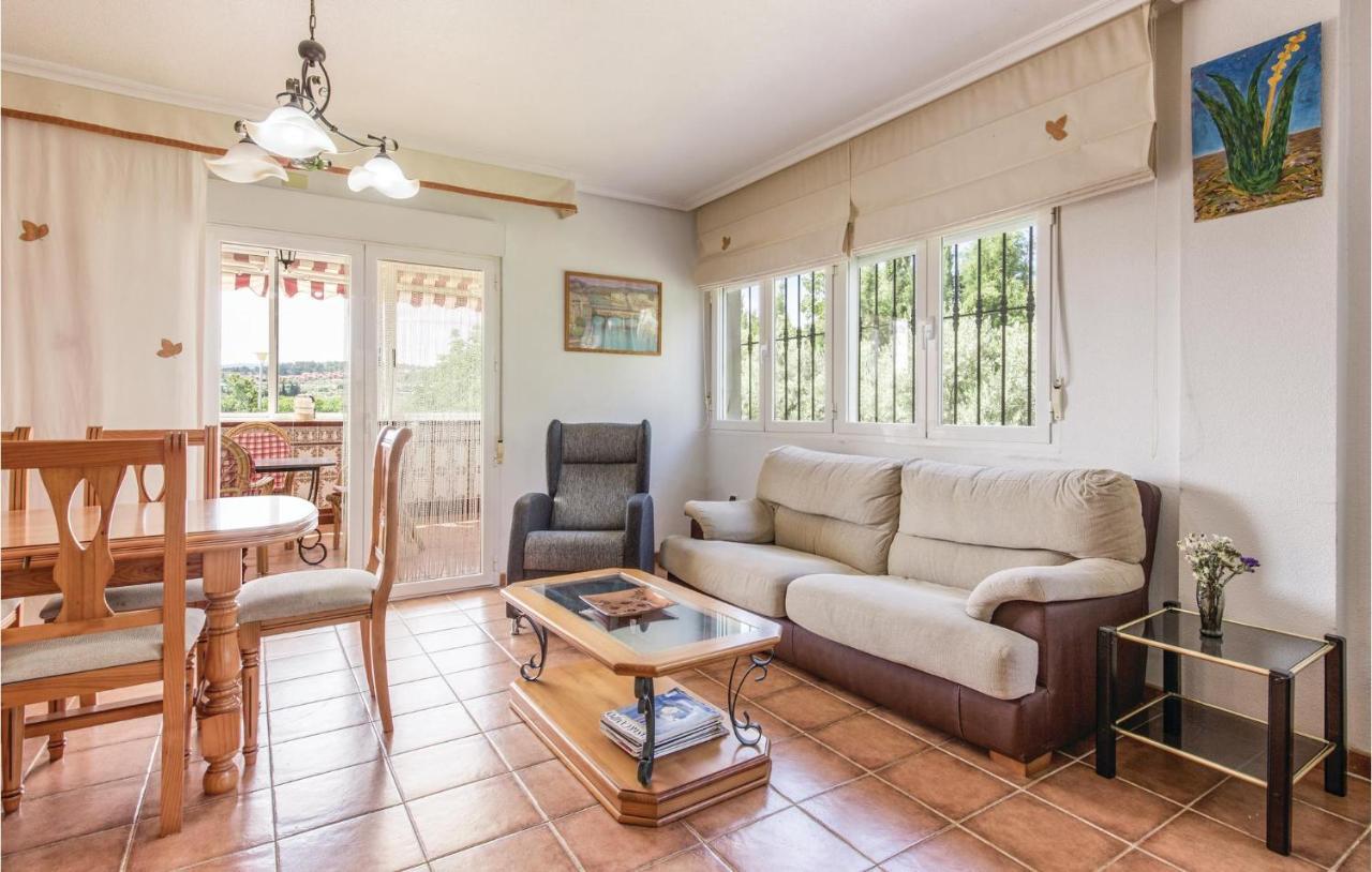 Awesome Home In Caravaca With Kitchen カラバカ・デ・ラ・クルス エクステリア 写真