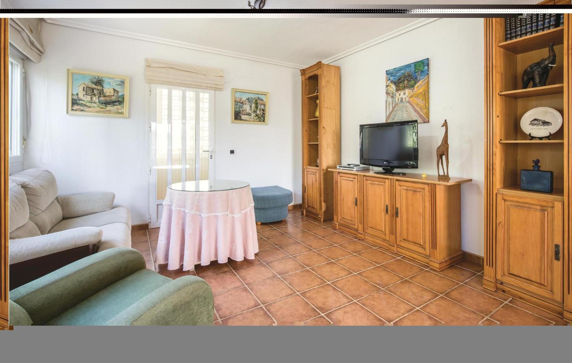 Awesome Home In Caravaca With Kitchen カラバカ・デ・ラ・クルス エクステリア 写真